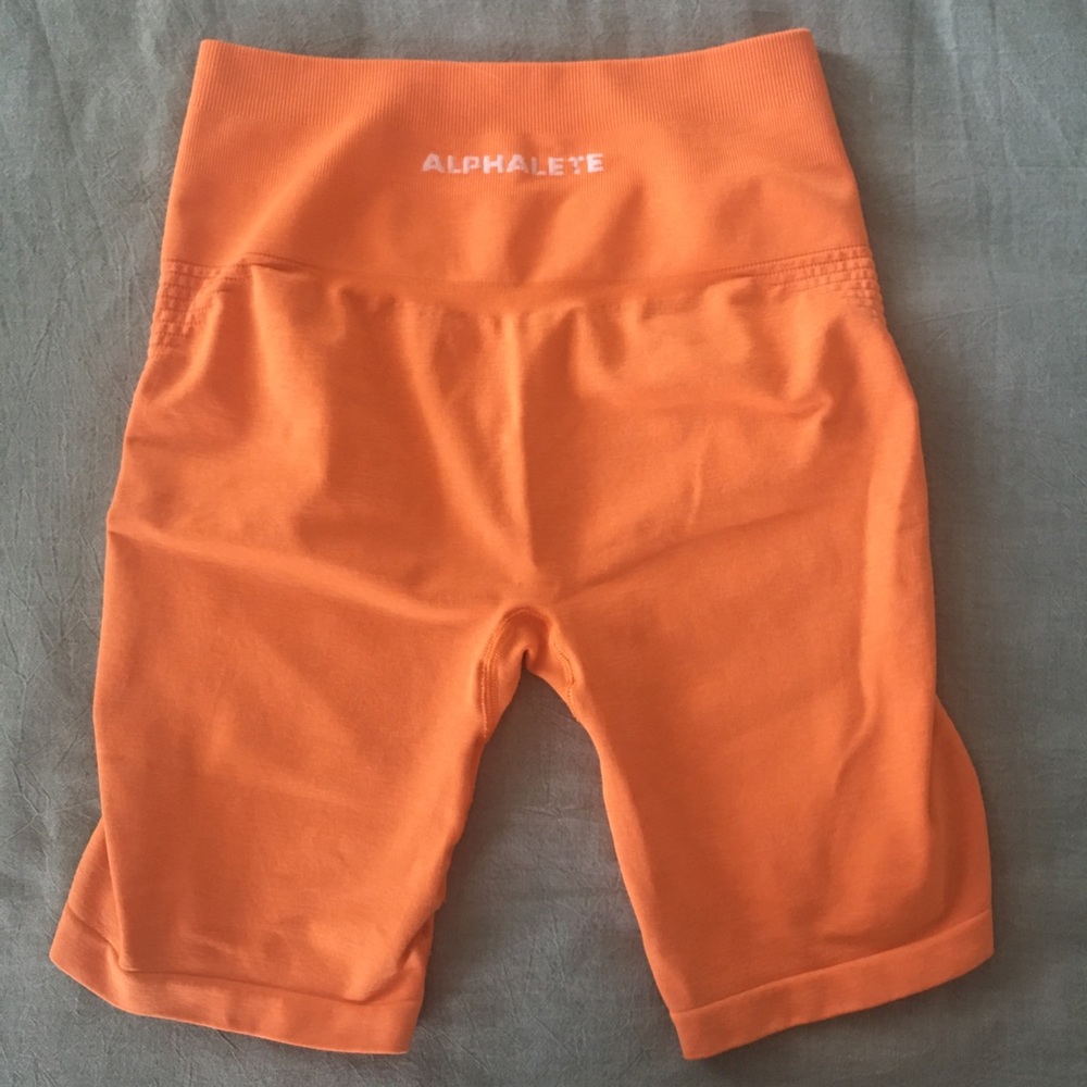 Alphalete Seamless Biker Shorts